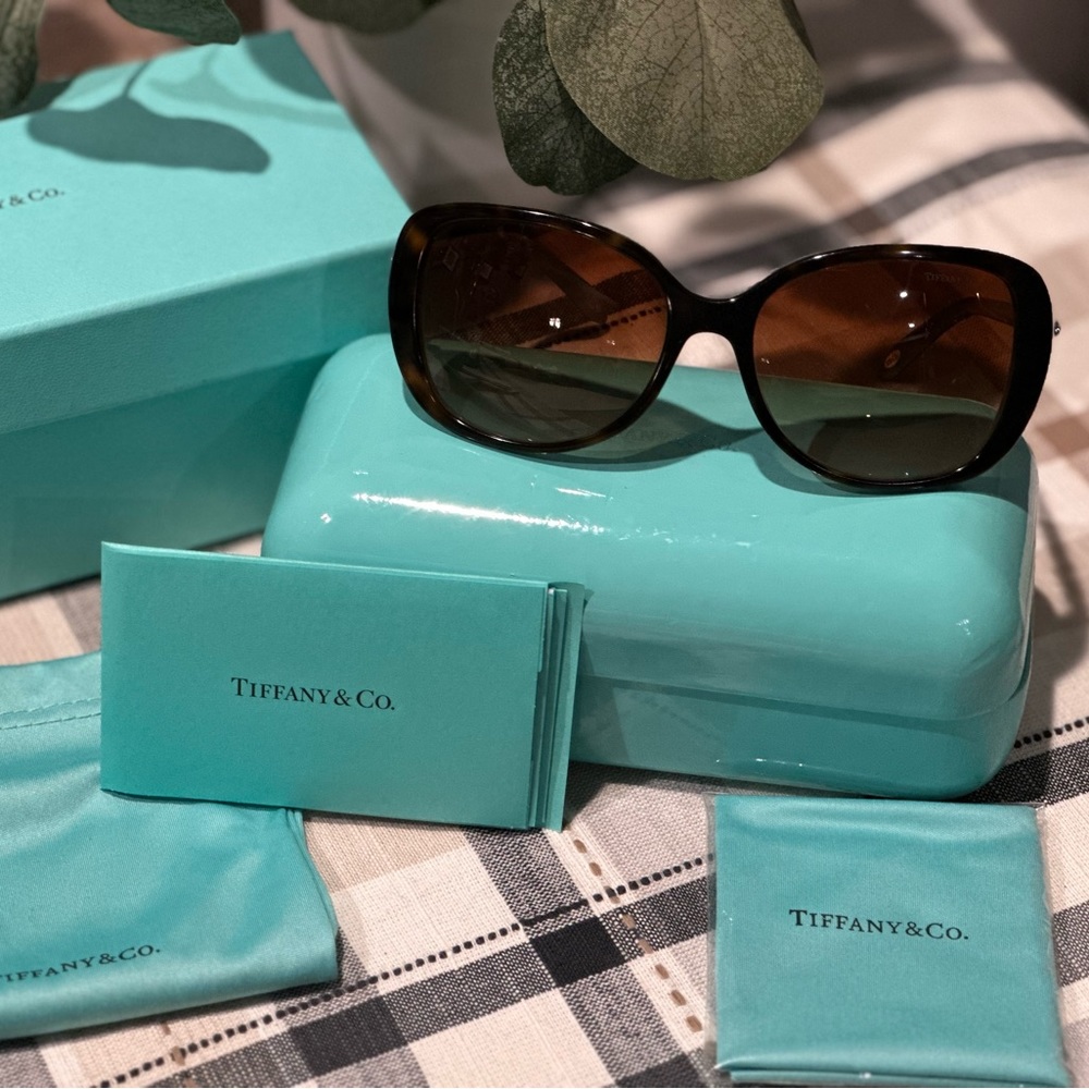 Authentic Tiffany Sunglasses 🕶️ timeless and elegant.